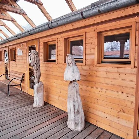 Strnadovský Mlýn 3* Jesenice (Pribram)